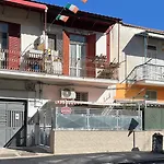 Napoli\'S Little Bridges Guest House